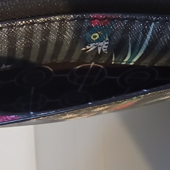 HENRI BENDEL NEW YORK West 57 Tropical Birds Zip Around Wallet - Picture 7 of 16